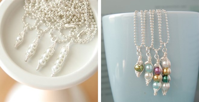 Mama's Sweet Peas Personalized Necklace